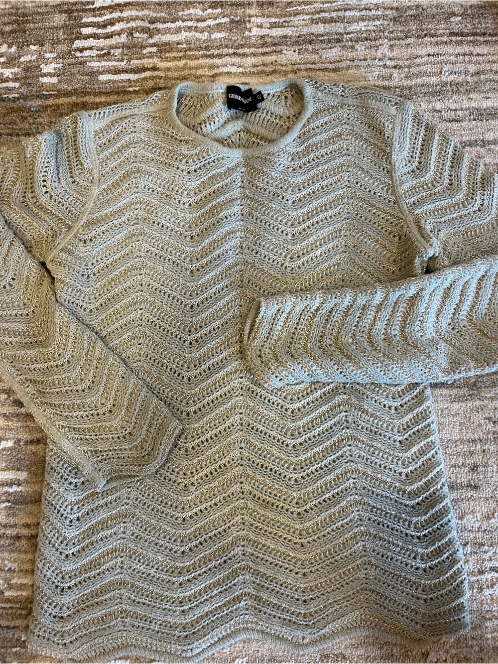 Giorgio Armani Runway Chevron Pattern Viscose Knit Silver Metallic Sweater sz 40